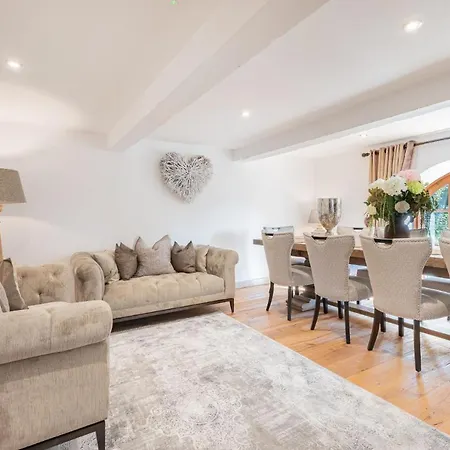 Rose Walls Hébergement de vacances *